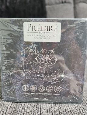 Prédiré Black Orchid Peptide Resurfacing Mask – 50ml, Black